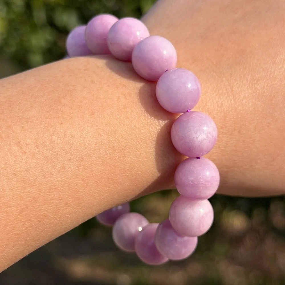 13mm stretchable purple Kunzite‎ bracelet 1170